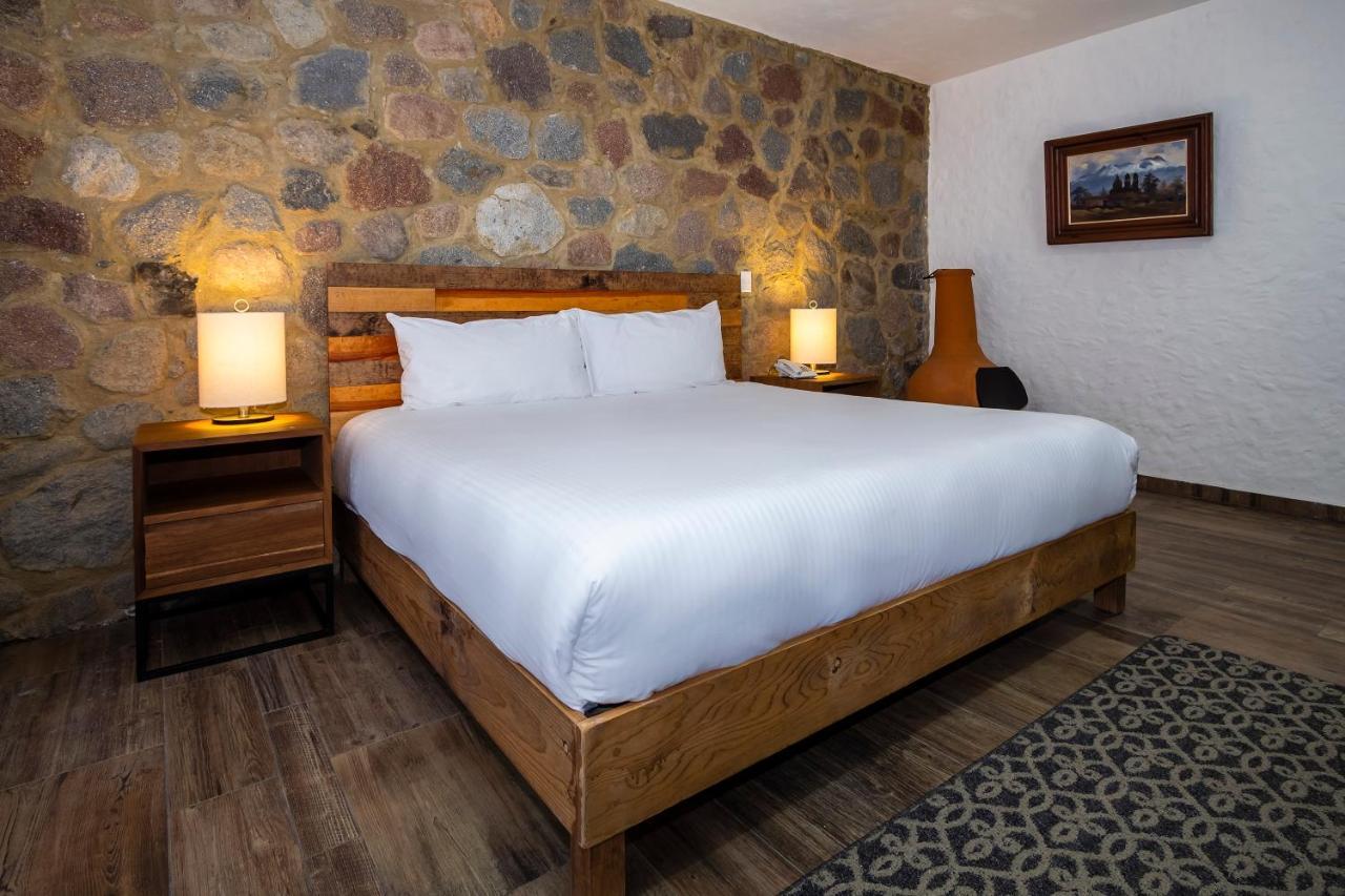 Hotel Boutique Camino Del Bosque By Rotamundos Cholula Exterior photo